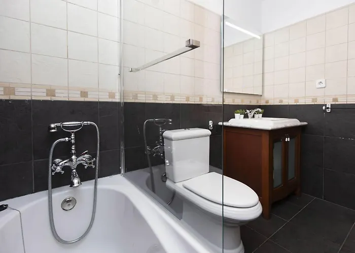 Pirenaica By Bevalle Апартаменты